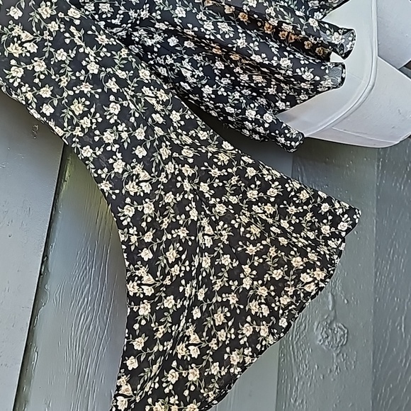 FREE PEOPLE Top - Picture 2 of 6